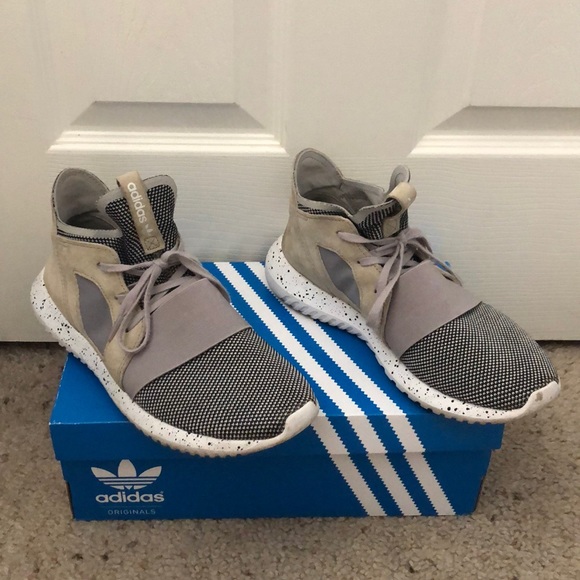tubular defiant shoes grey